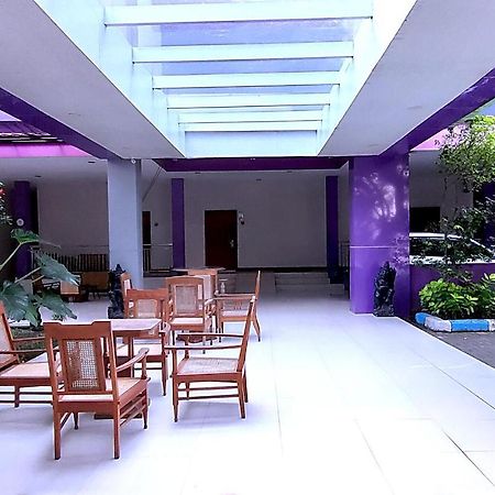 Twin Star Hotel Solo Exterior foto