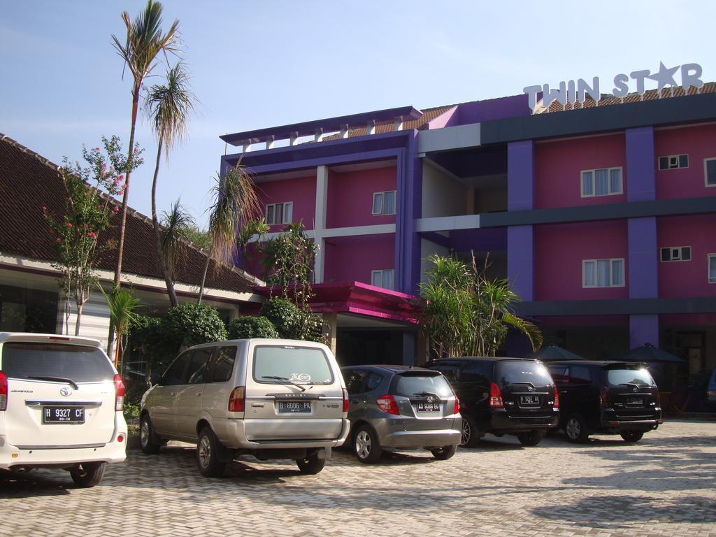 Twin Star Hotel Solo Exterior foto