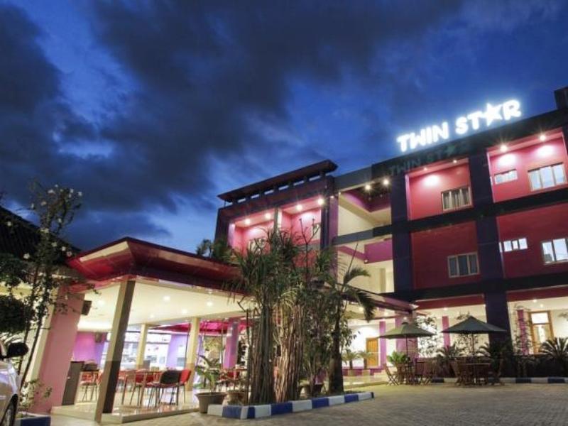 Twin Star Hotel Solo Exterior foto